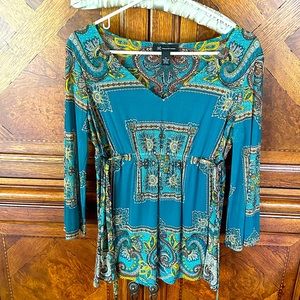 Women’s empire waist top